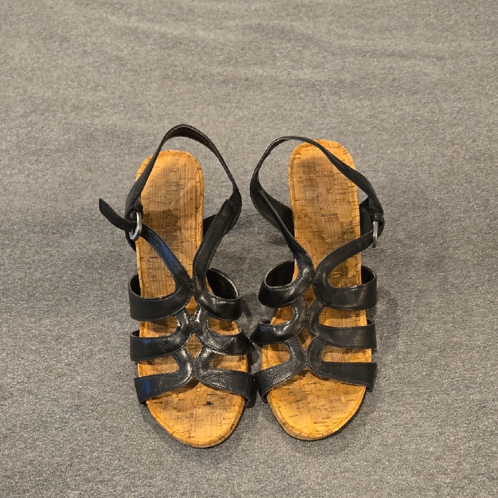 AEROSOLES Black Strappy Sandals